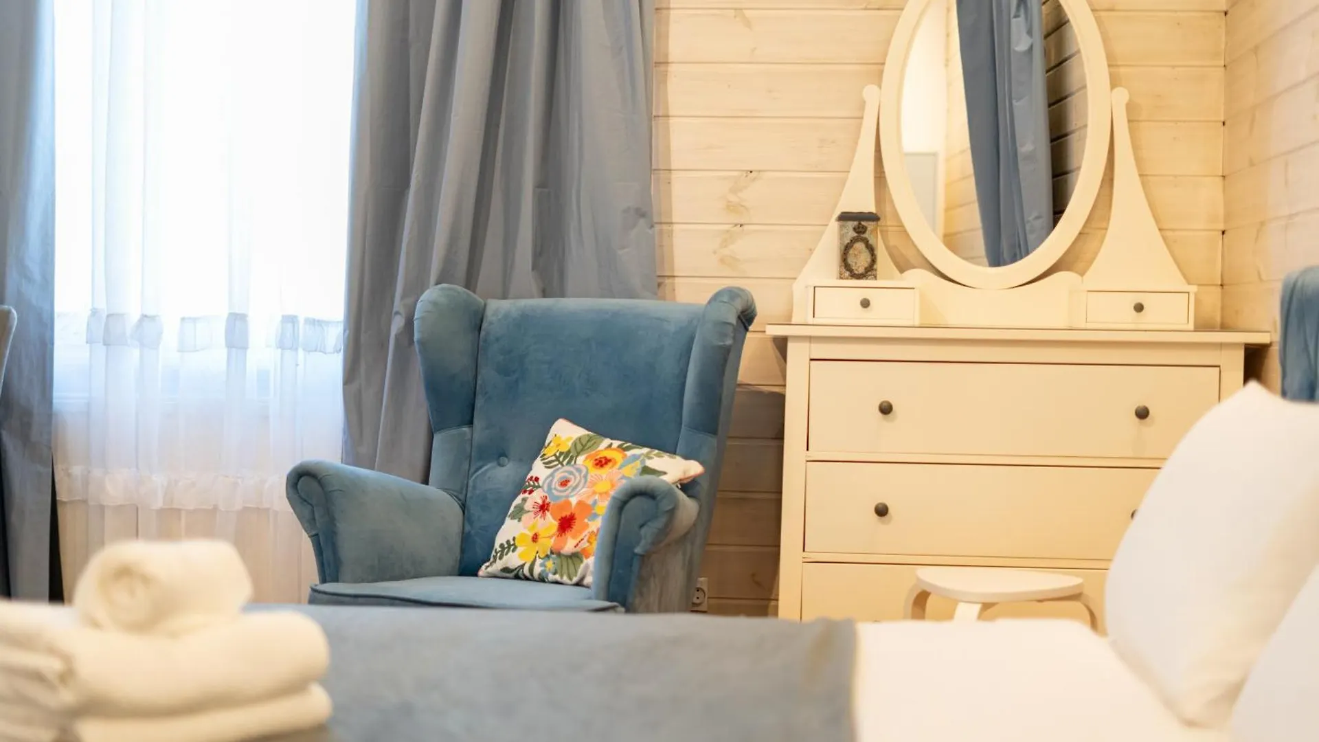 Vistula River Spacious Apartment Krakow