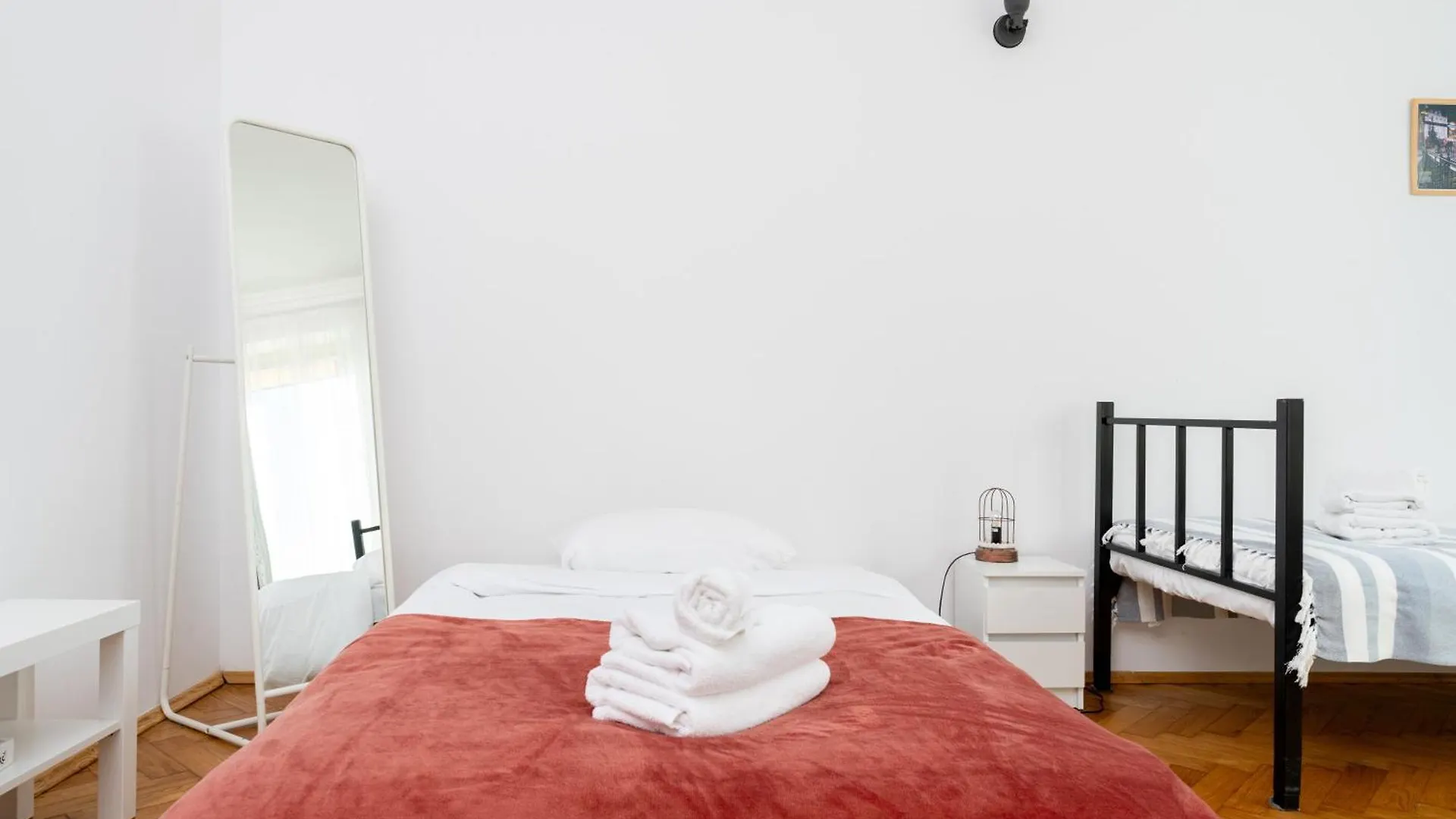 Vistula River Spacious Apartment Krakow