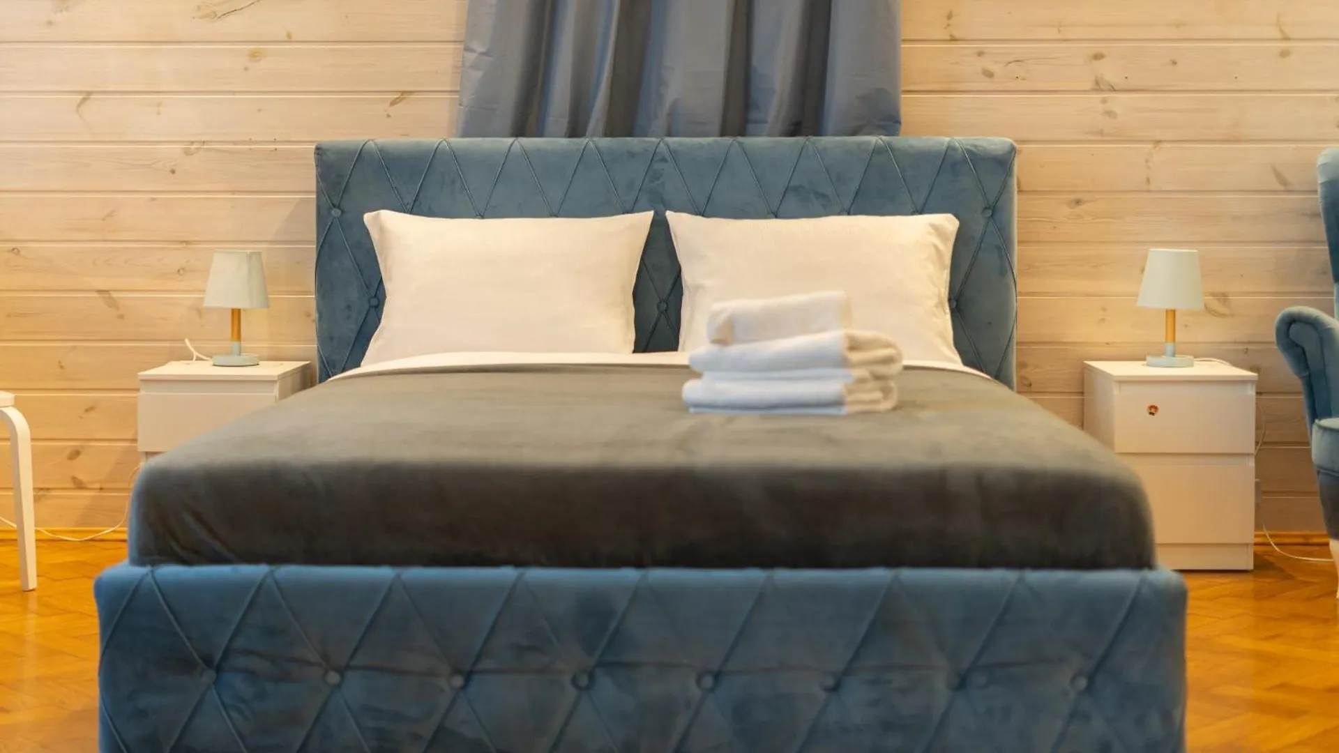 Vistula River Spacious Apartment Krakow