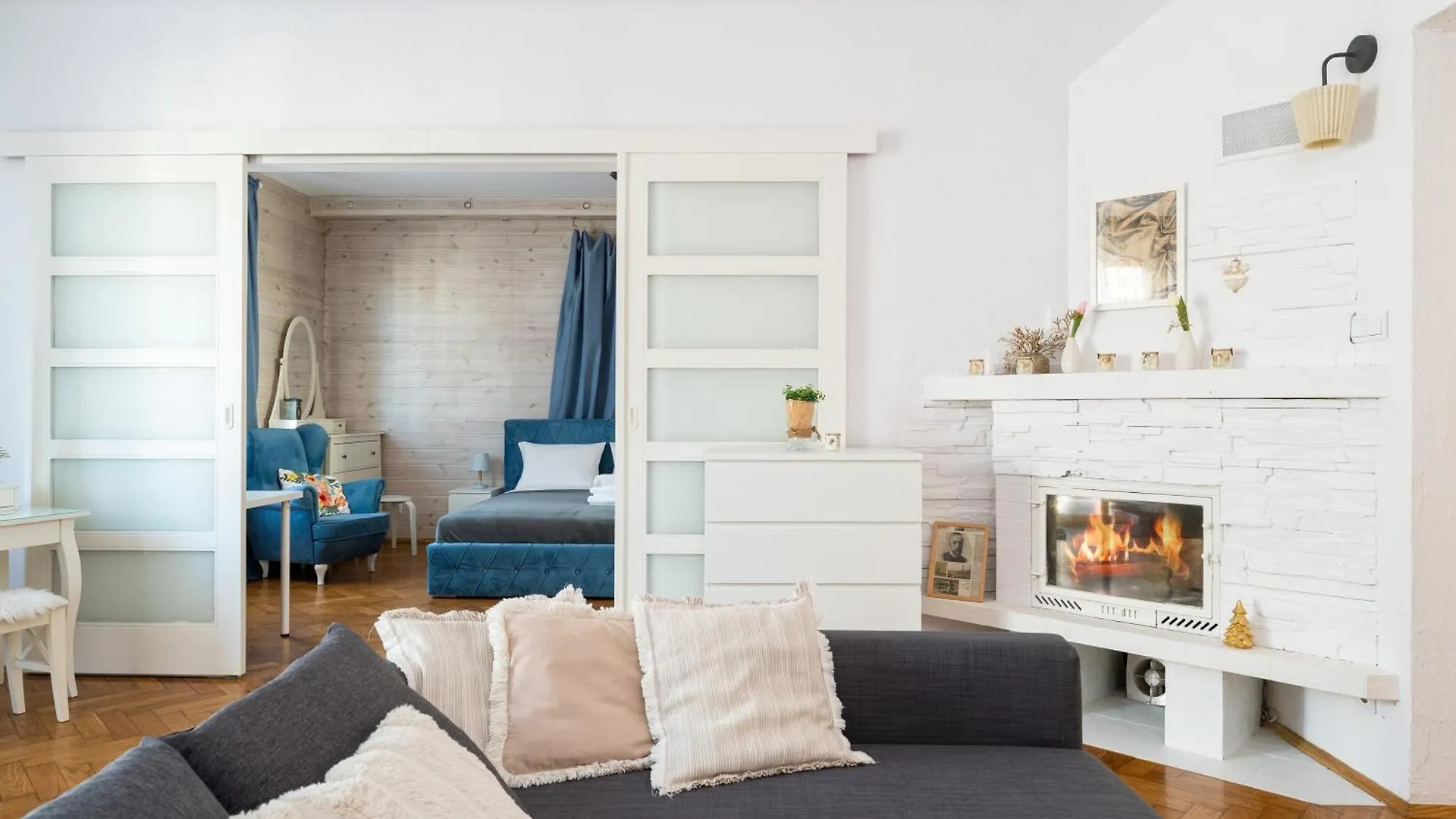 Vistula River Spacious Apartment Krakow